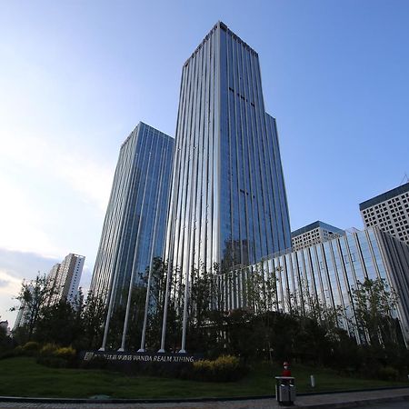 Wanda Vista Xining Hotel Екстериор снимка