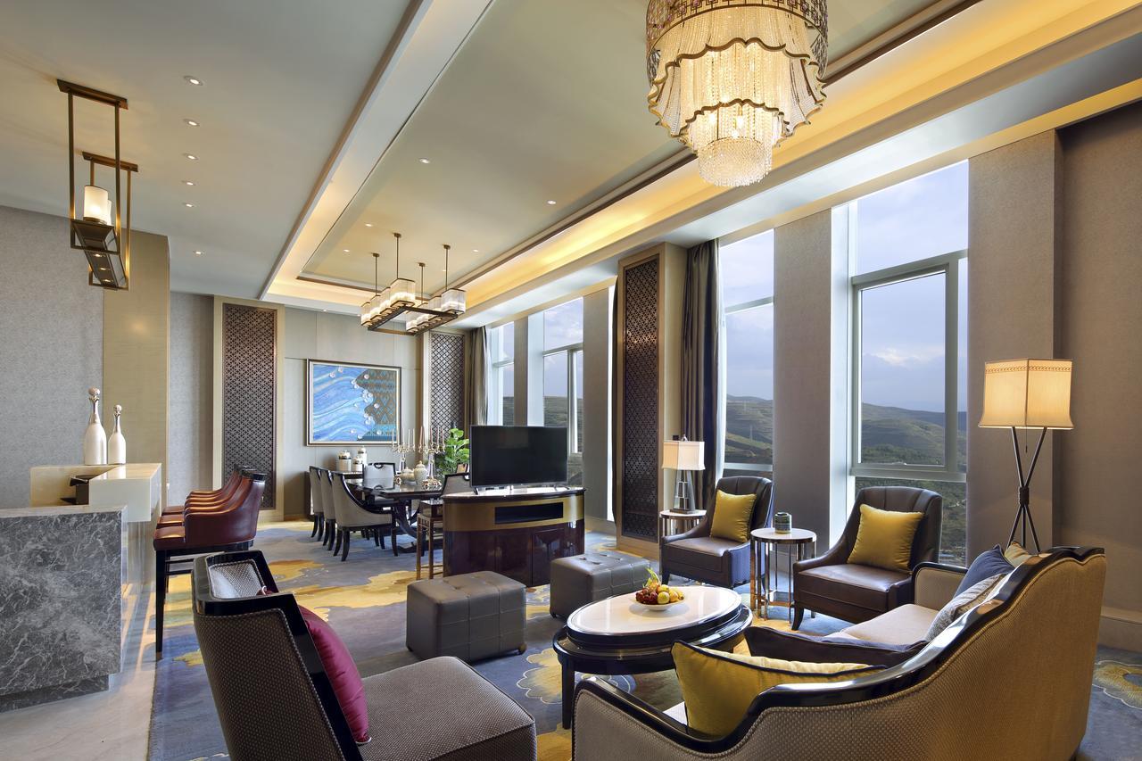 Wanda Vista Xining Hotel Екстериор снимка